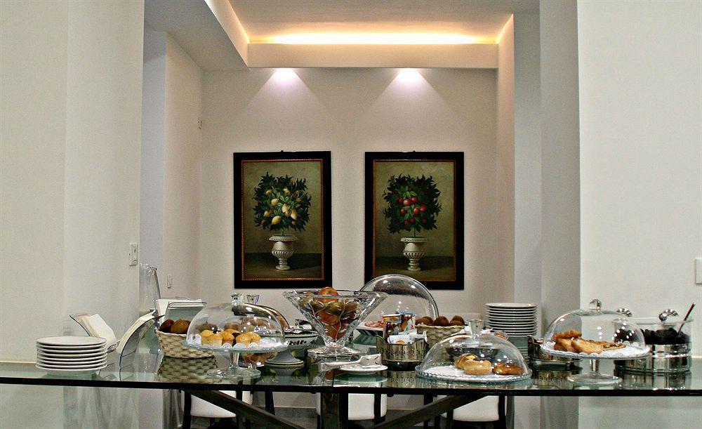 Arcom Palace Pomezia Zewnętrze zdjęcie